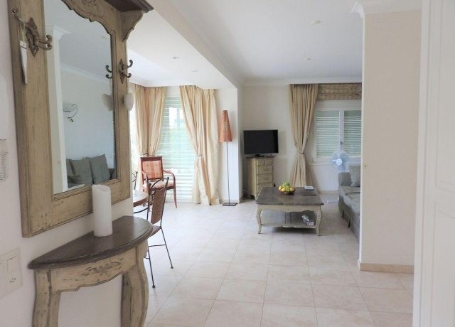Magnifique appartement meublÃ© de 2,5 piÃ¨ces avec terrasse face au lac - photo 6